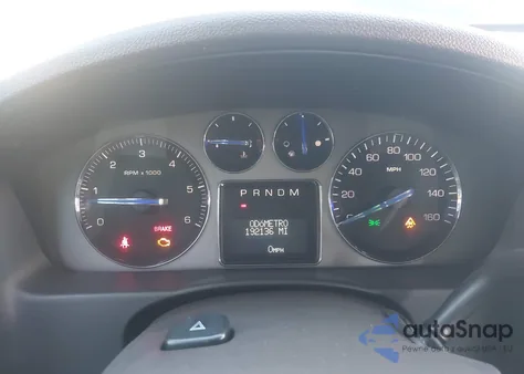 2007 Cadillac Escalade Standard z USA, uszkodzony, nr VIN 1GYFK638X7R373569